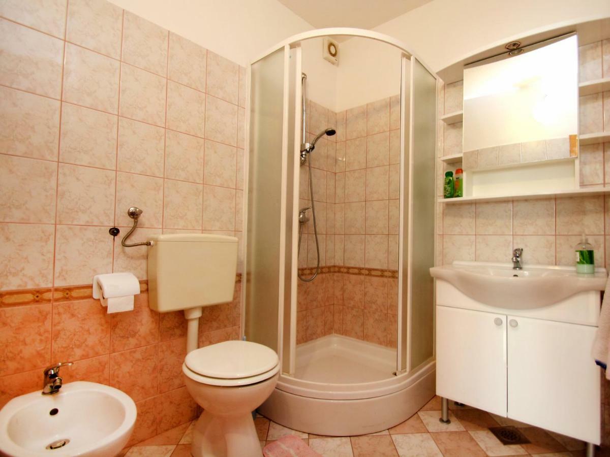 Holiday Home Parunov Rogač Exterior foto