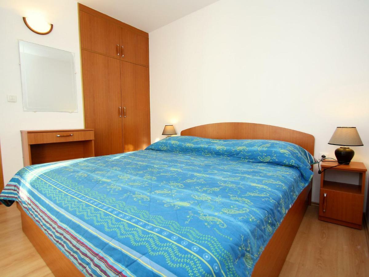 Holiday Home Parunov Rogač Exterior foto