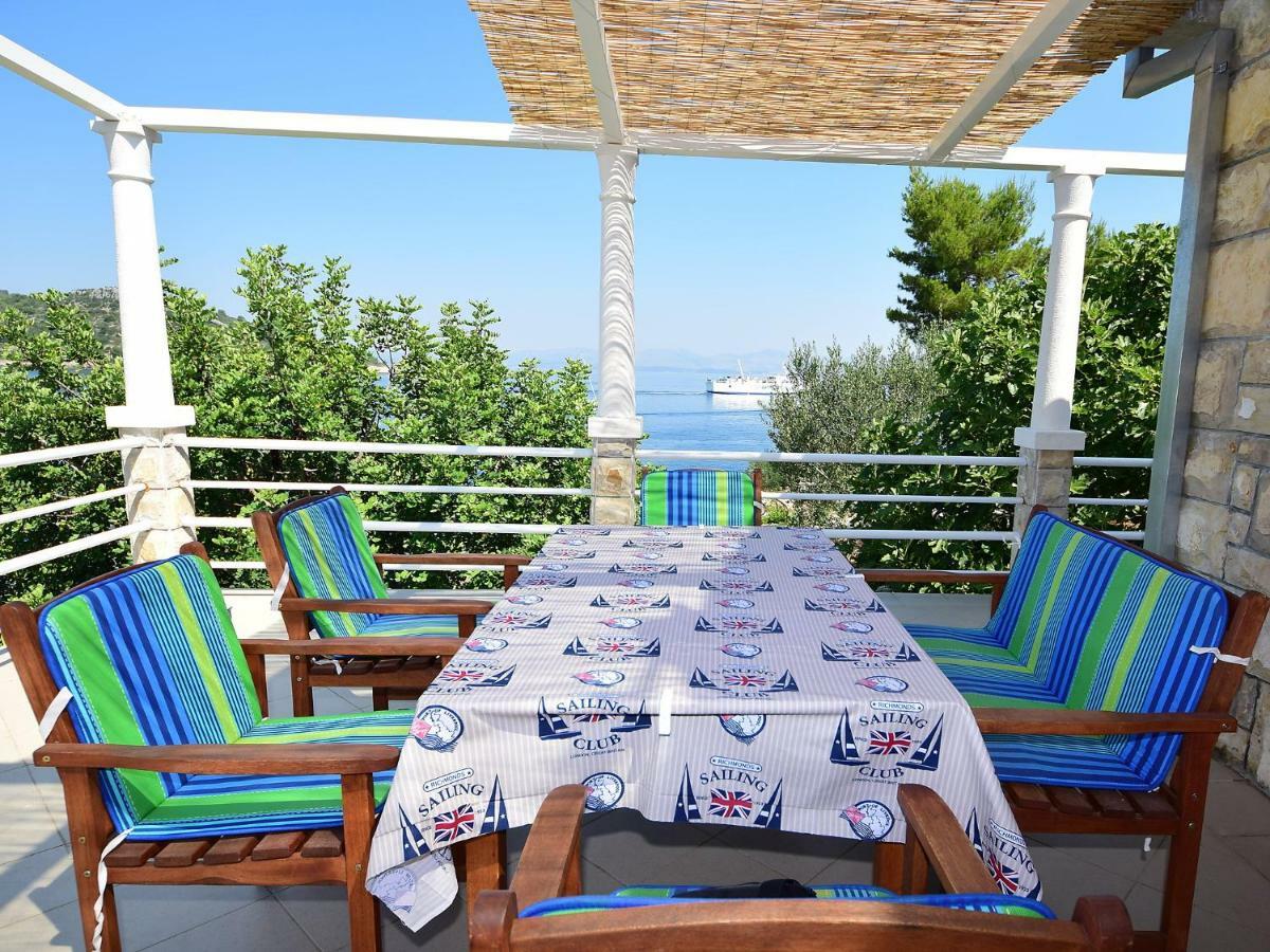 Holiday Home Parunov Rogač Exterior foto